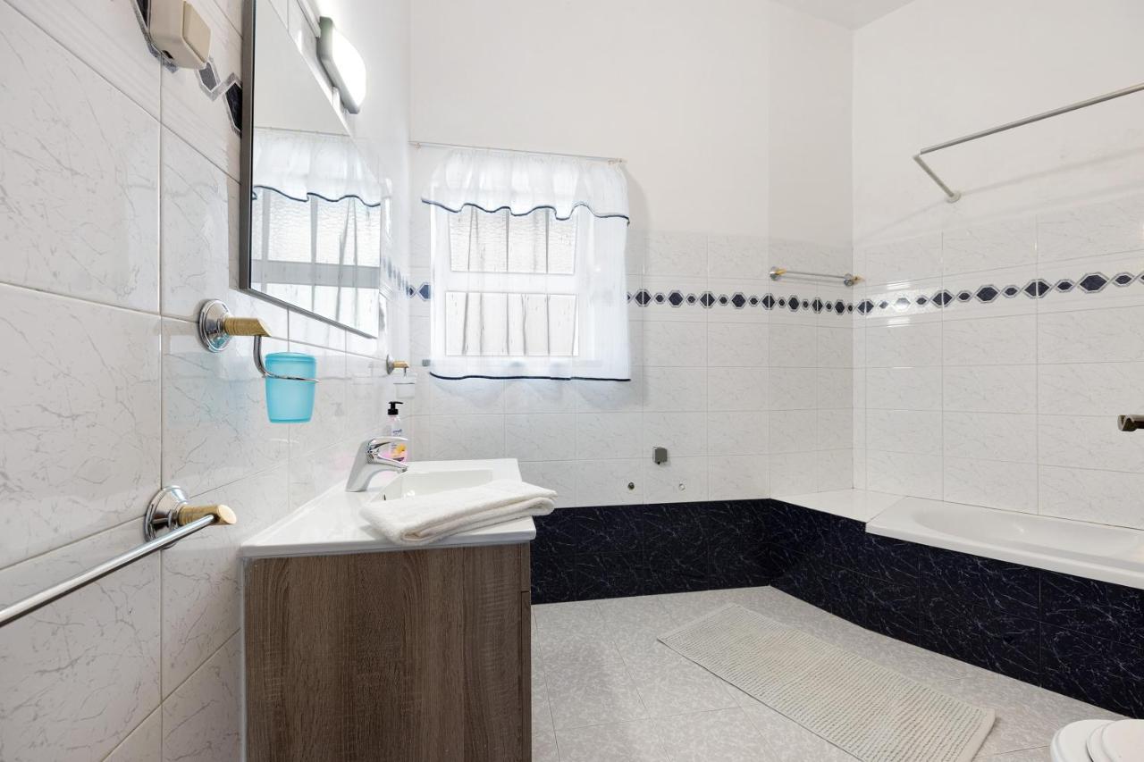 Apartment T2 Malveiro Odeceixe Eksteriør bilde